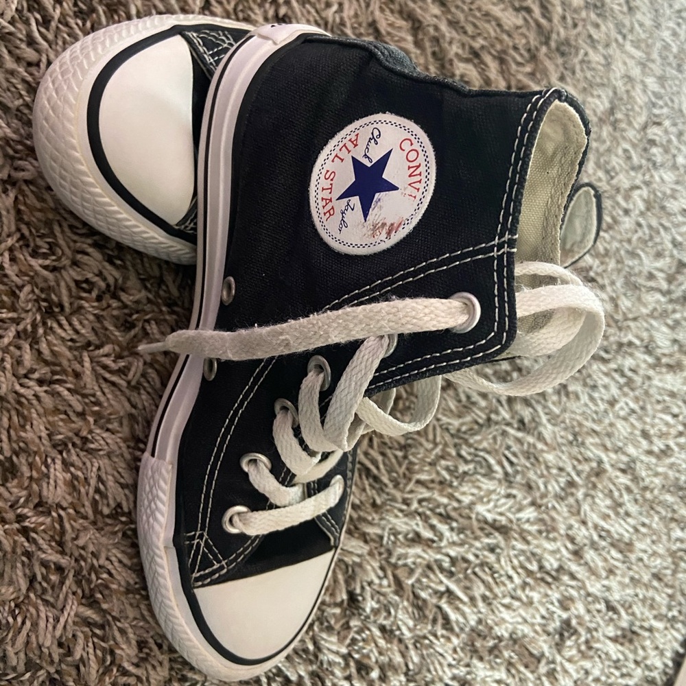 Black high top converse